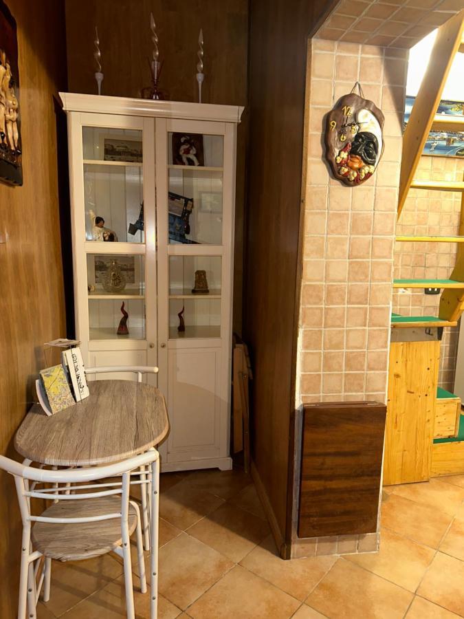 Tiny House - Spaccanapoli Nápoles Exterior foto